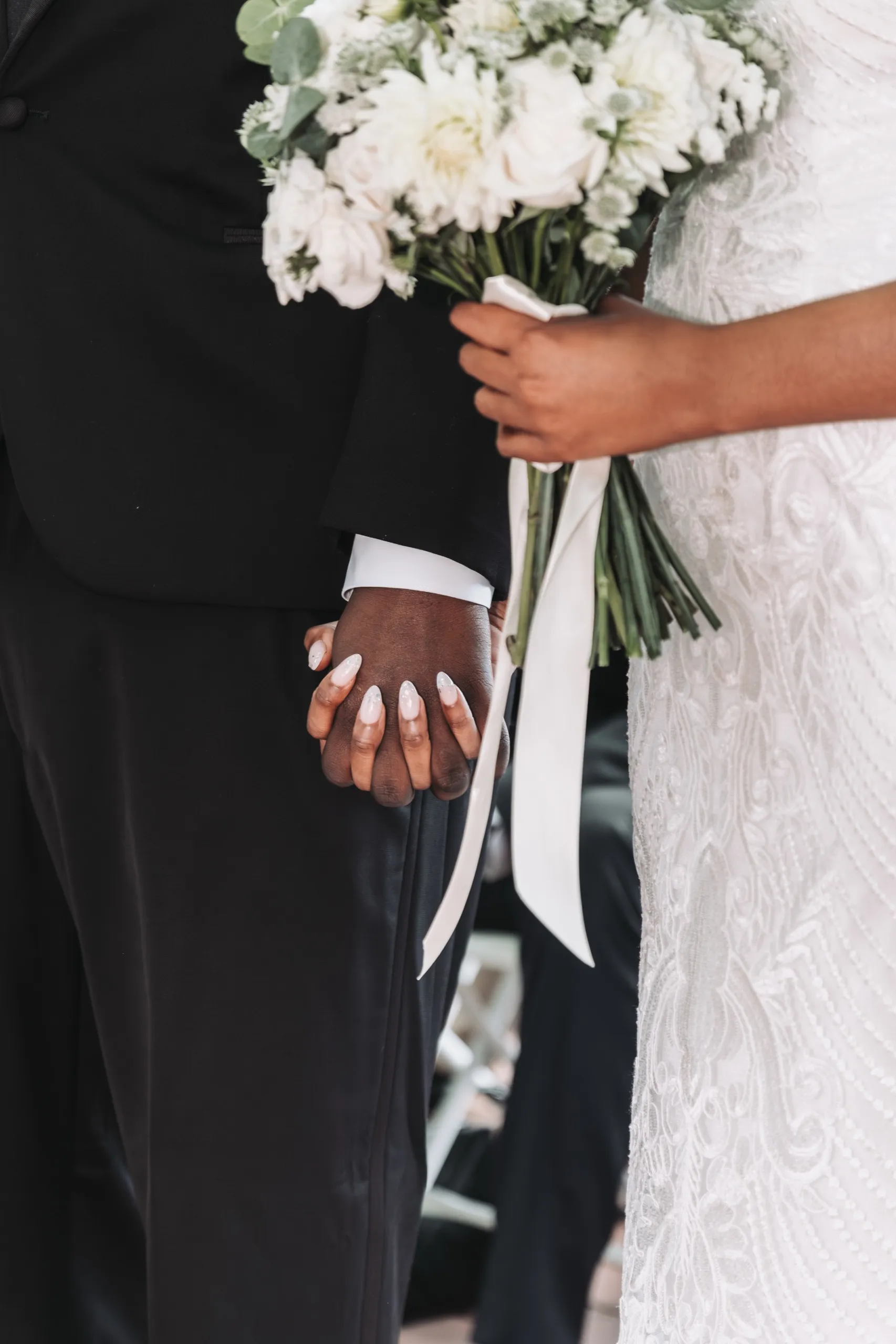 Natalie + Shavar, The Glenerin Inn and Spa, Mississauga photography by AD Photography