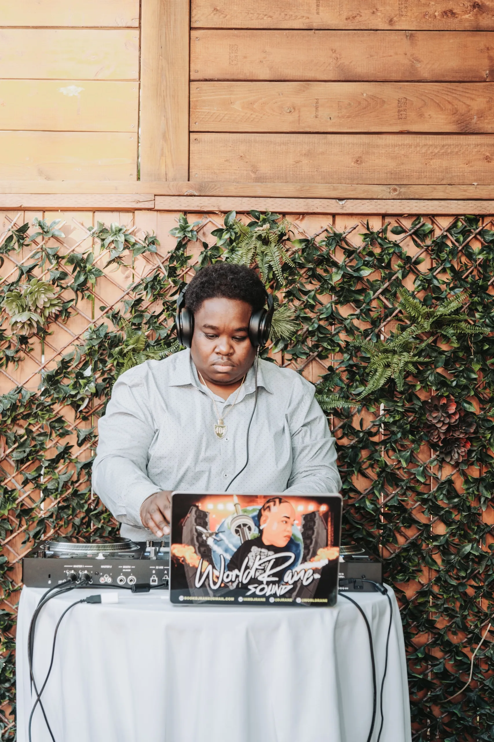 Natalie + Shavar, The Glenerin Inn and Spa, Mississauga photography by AD Photography