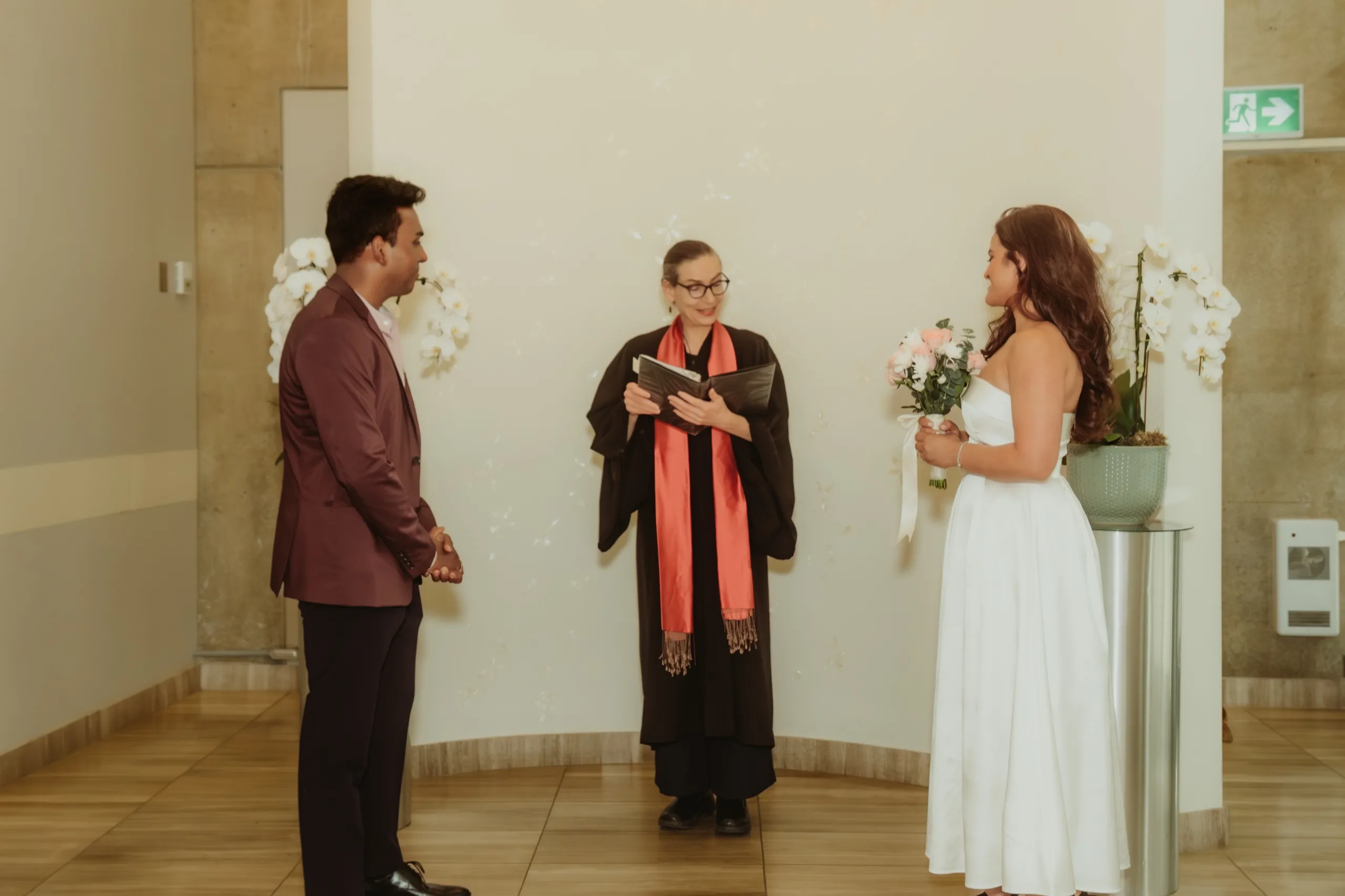 Anushka + Anthony, Toronto City Hall, Toronto photography by AD Photography