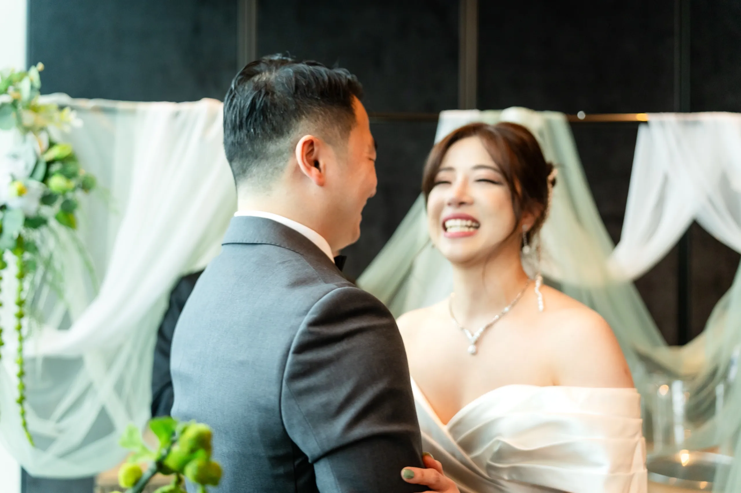 Grace + Giovanni, Aera Toronto, Downtown photography by AD Photography