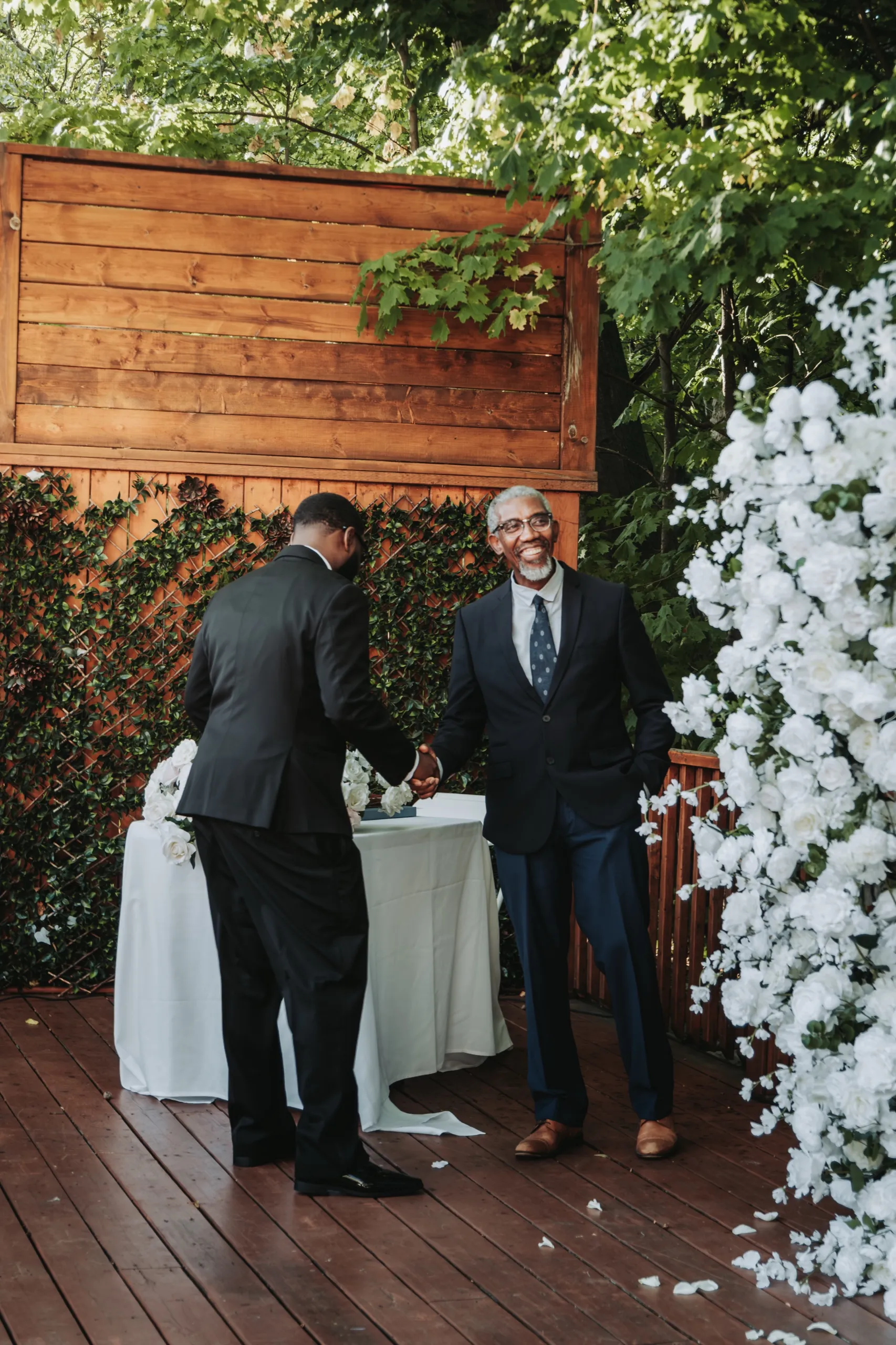Natalie + Shavar, The Glenerin Inn and Spa, Mississauga photography by AD Photography
