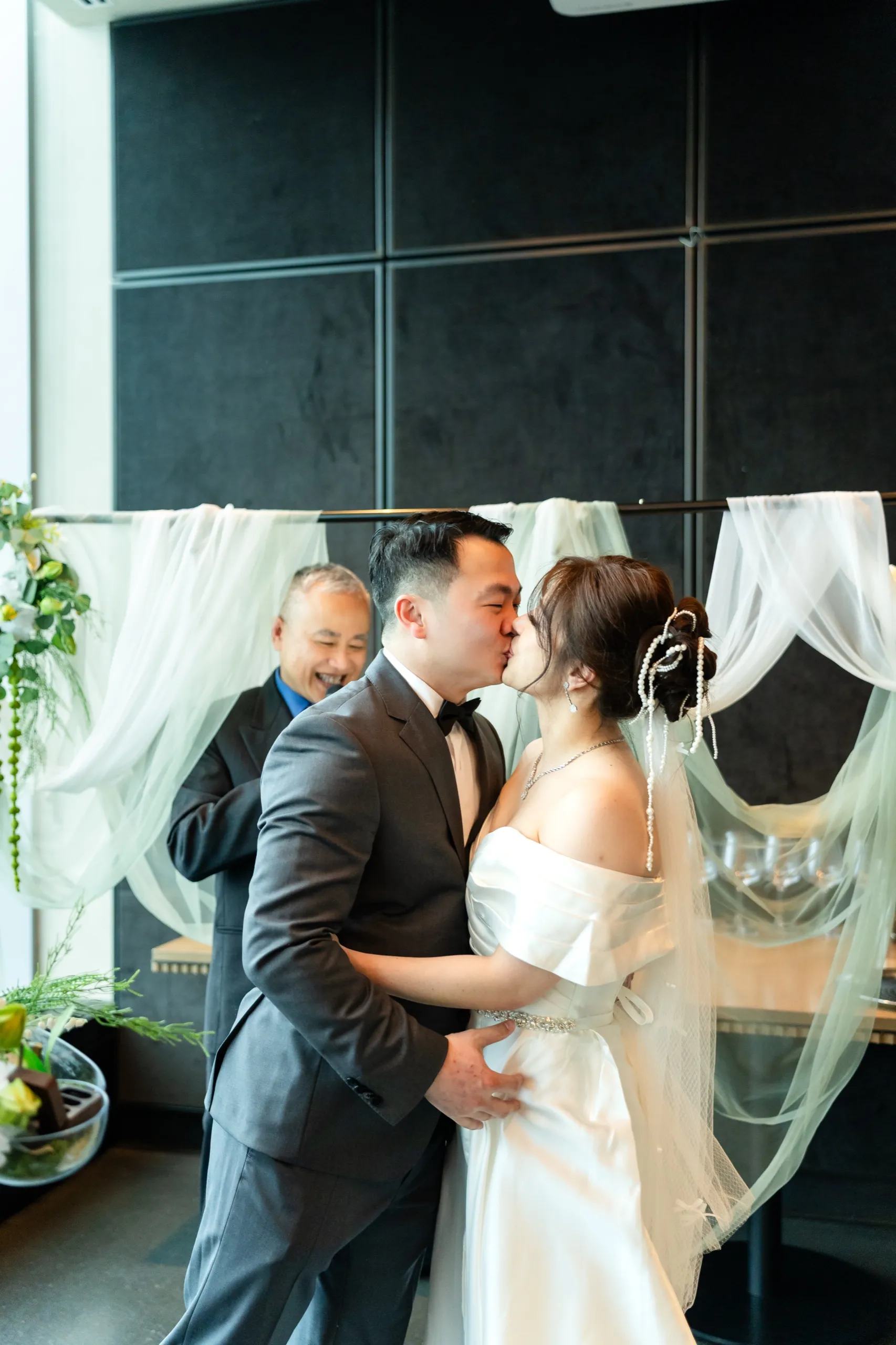 Grace + Giovanni, Aera Toronto, Downtown photography by AD Photography