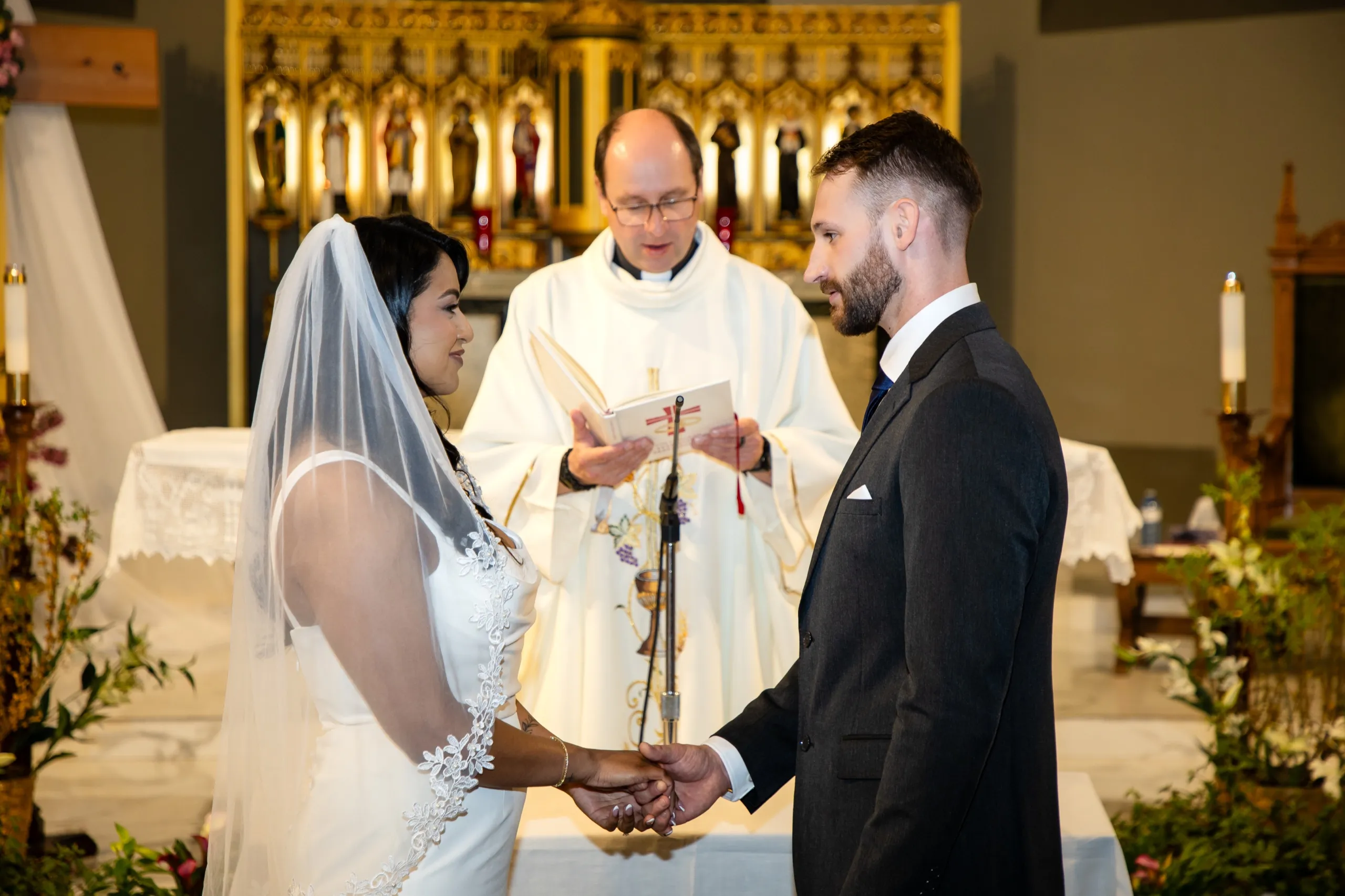 Roxanne + Justin, St. Patrick's Parish + Dundurn Castle, Hamilton photography by AD Photography