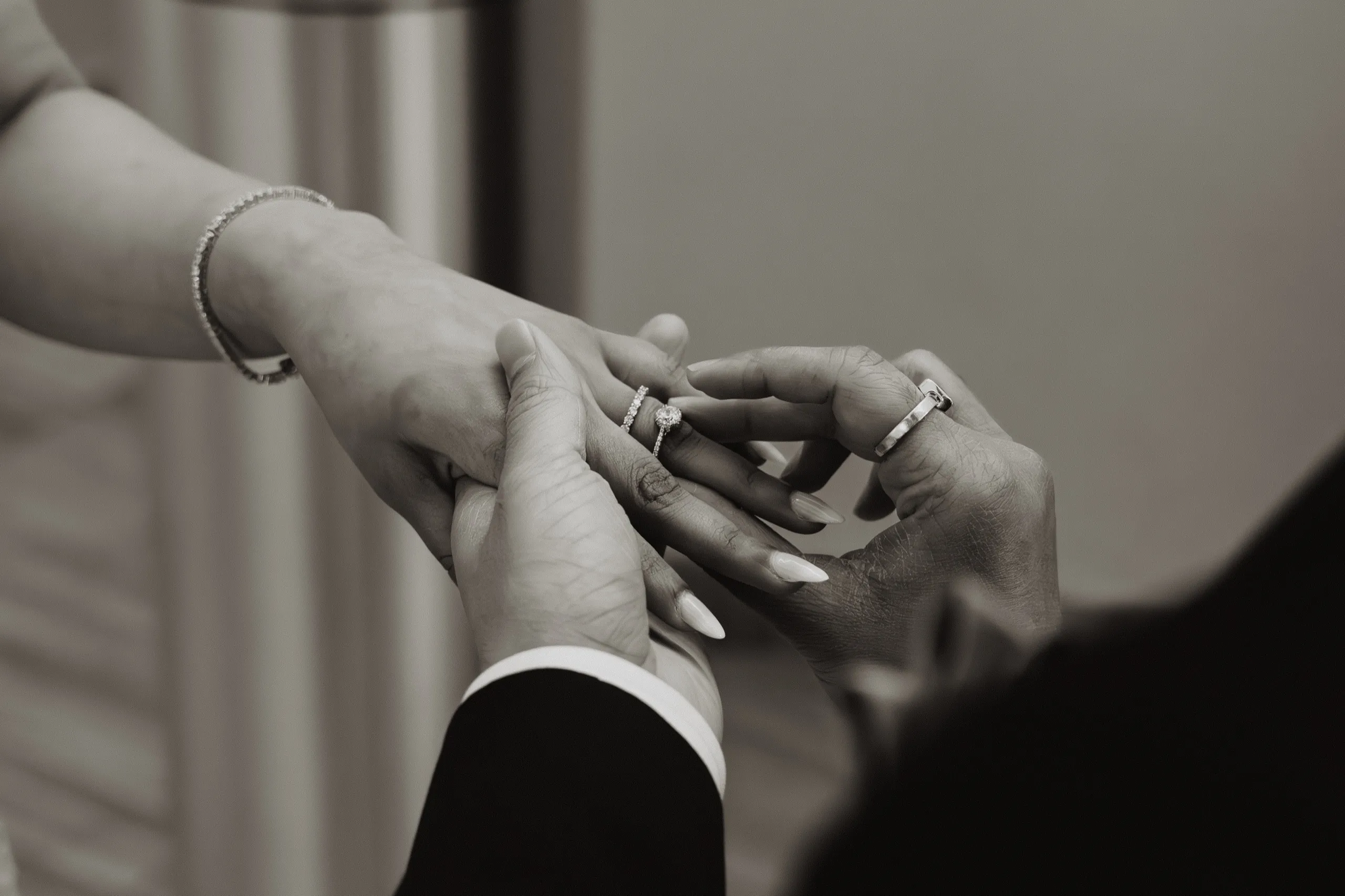 Sonia + Achyut, Toronto City Hall & Osgoode Hall, Toronto photography by AD Photography