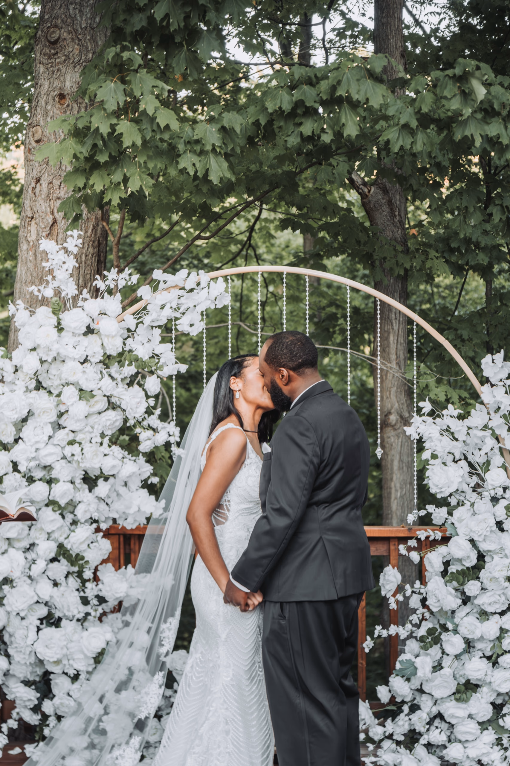 Natalie + Shavar wedding photography, The Glenerin Inn, by AD Photography