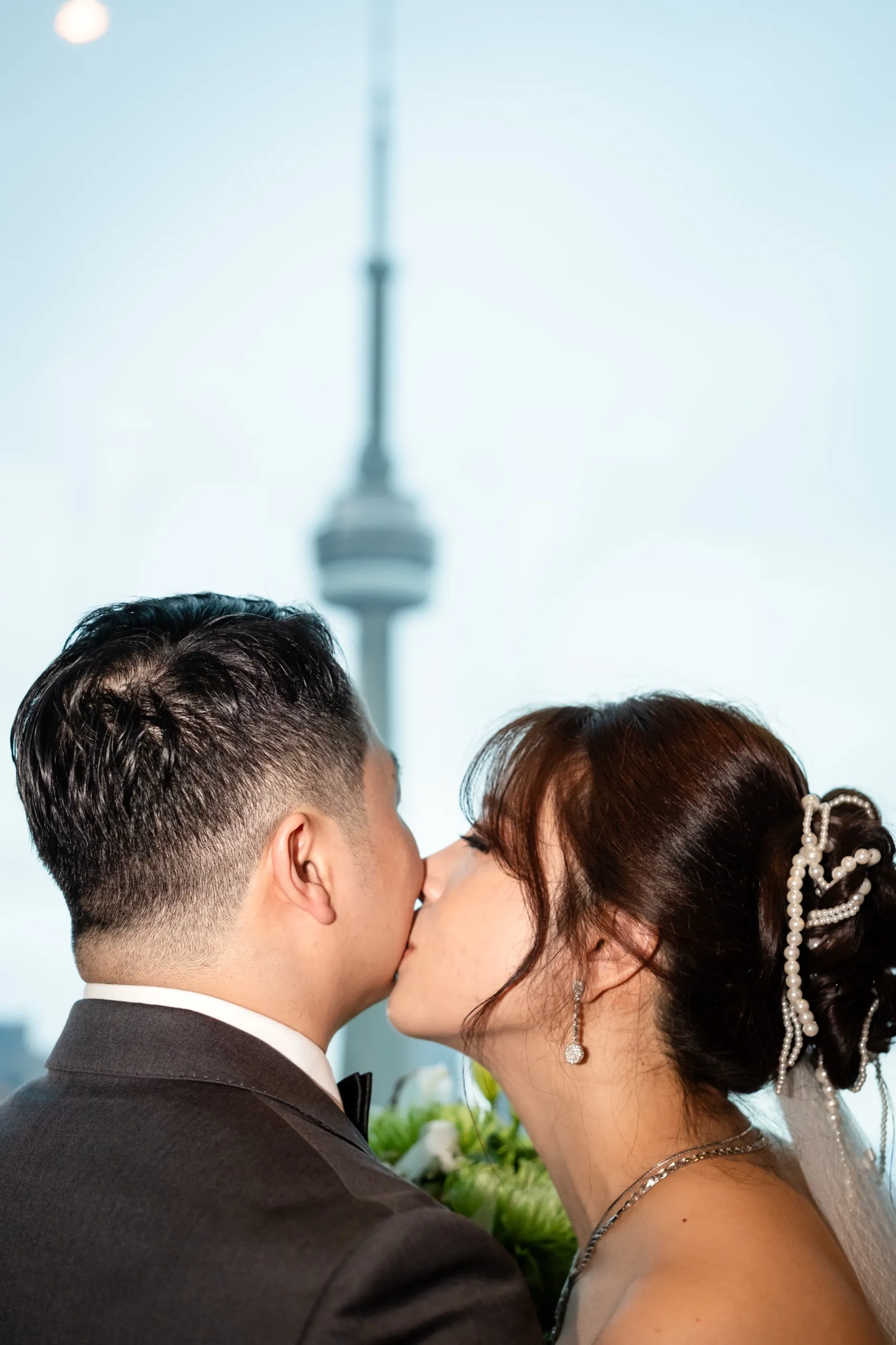 Grace + Giovanni, Aera Toronto, Downtown photography by AD Photography