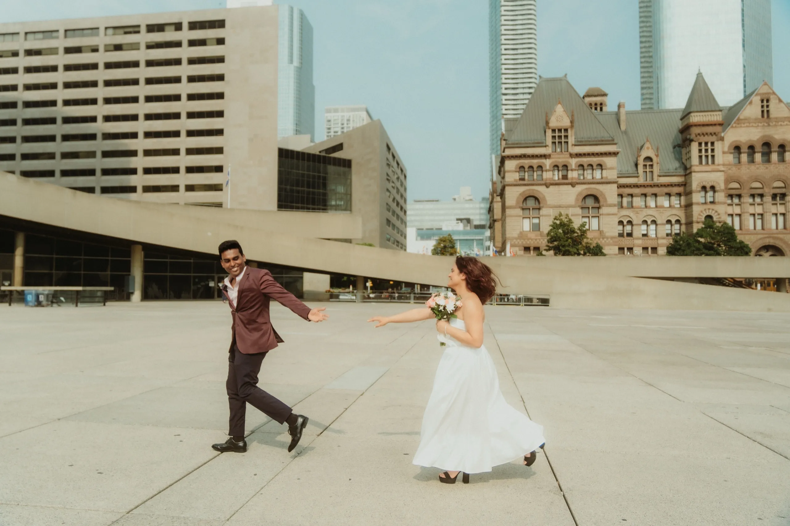 Anushka + Anthony, Toronto City Hall, Toronto photography by AD Photography