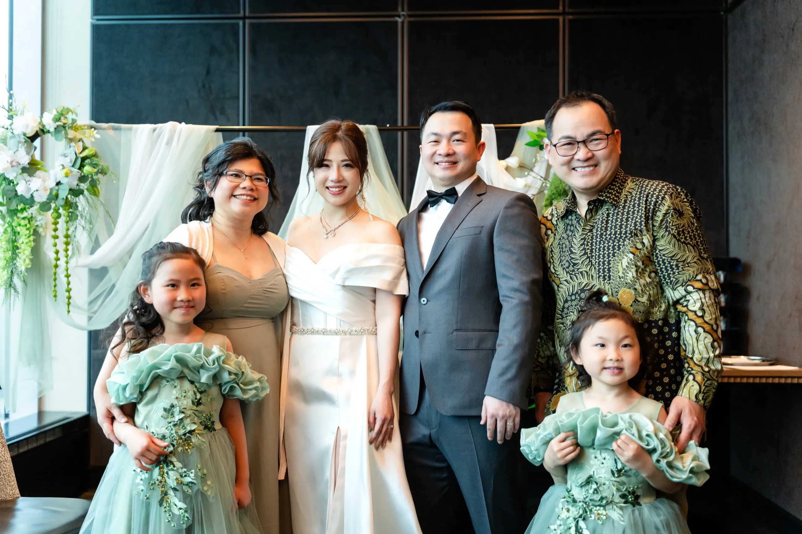 Grace + Giovanni, Aera Toronto, Downtown photography by AD Photography