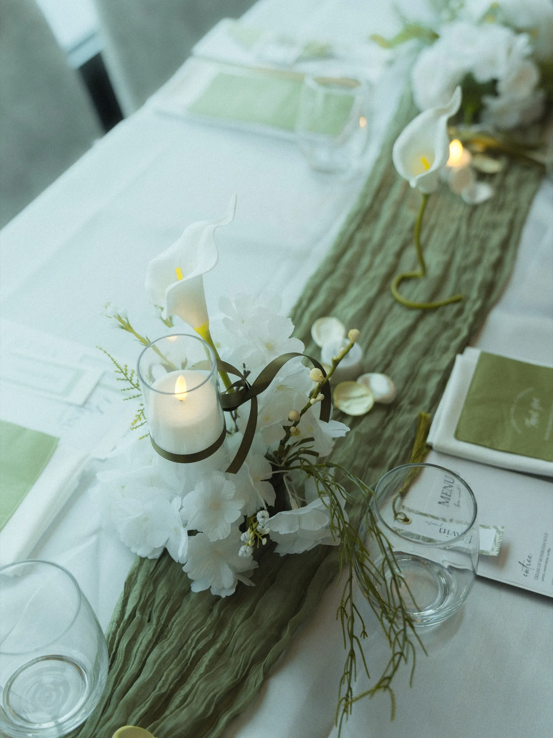 Grace + Giovanni, Aera Toronto, Downtown photography by AD Photography