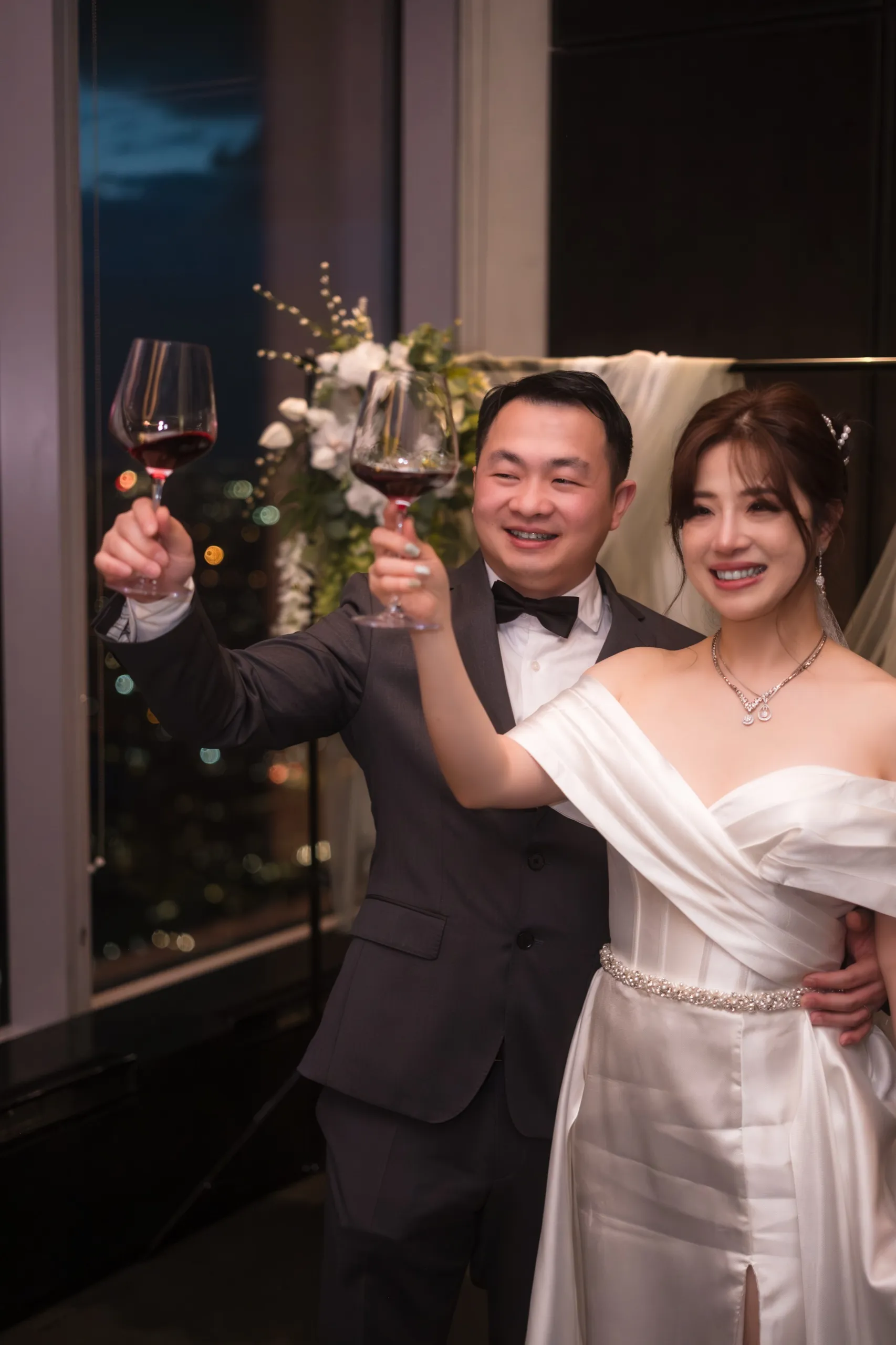 Grace + Giovanni, Aera Toronto, Downtown photography by AD Photography