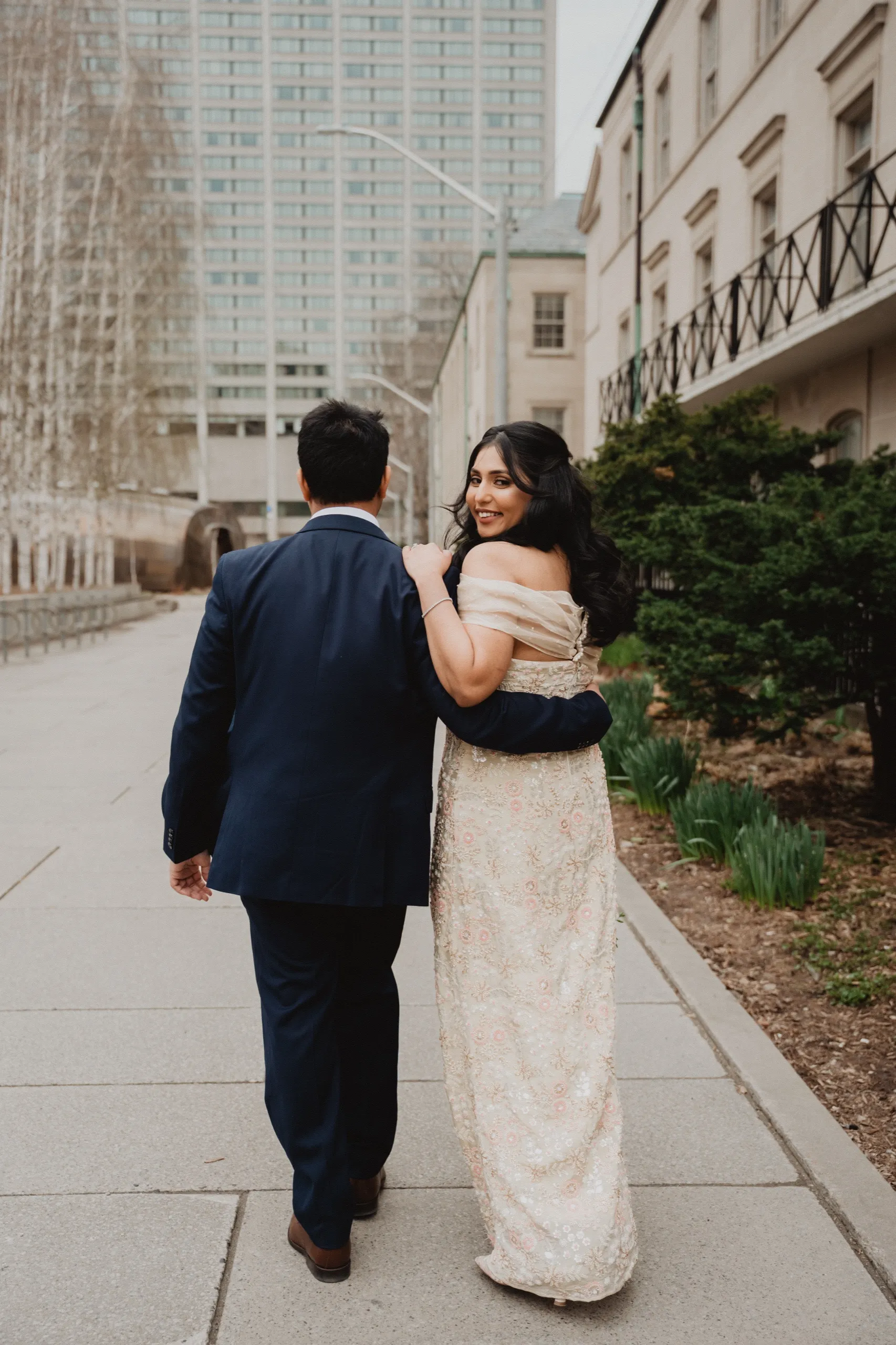 Sonia + Achyut, Toronto City Hall & Osgoode Hall, Toronto photography by AD Photography