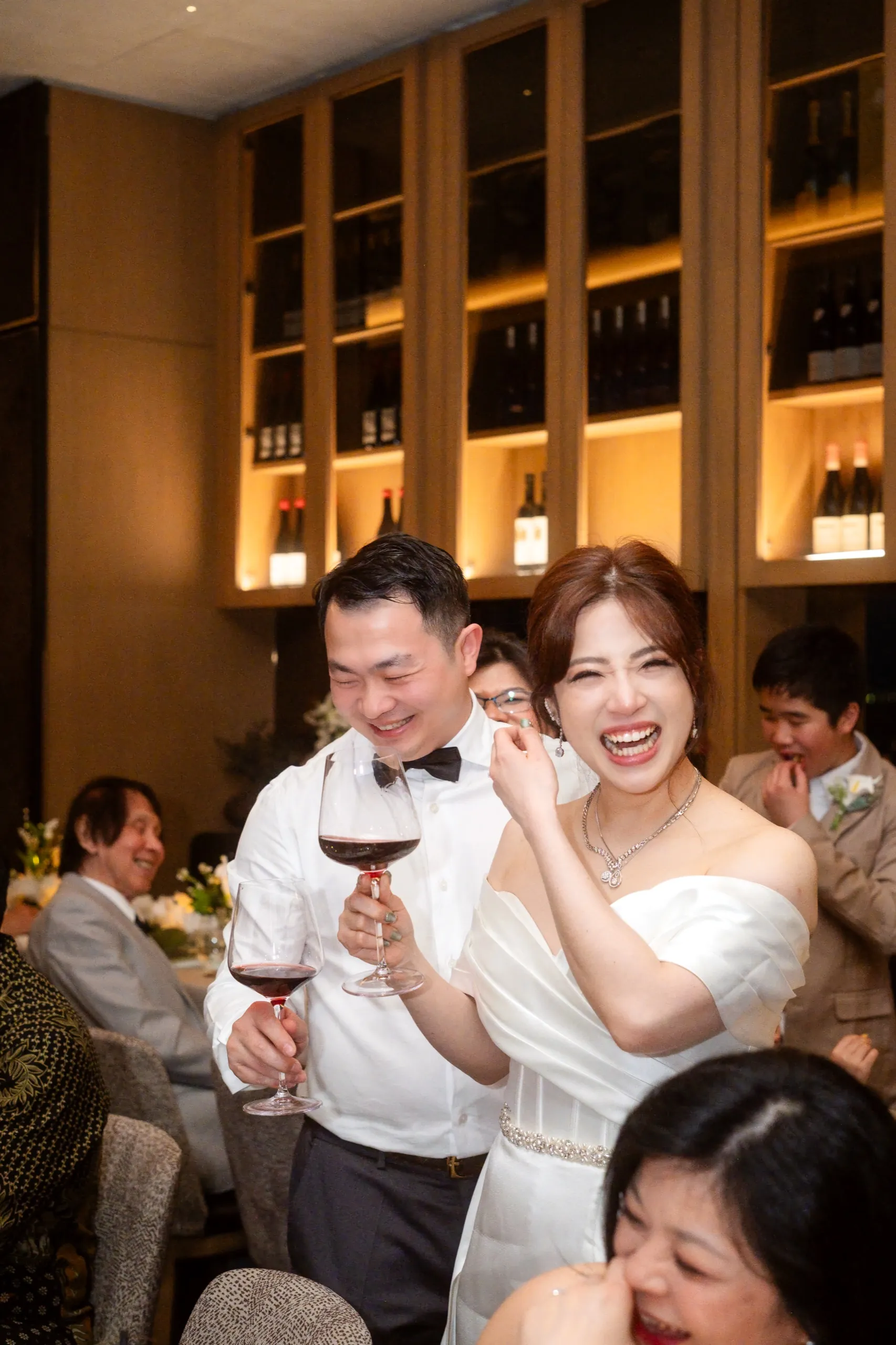 Grace + Giovanni, Aera Toronto, Downtown photography by AD Photography