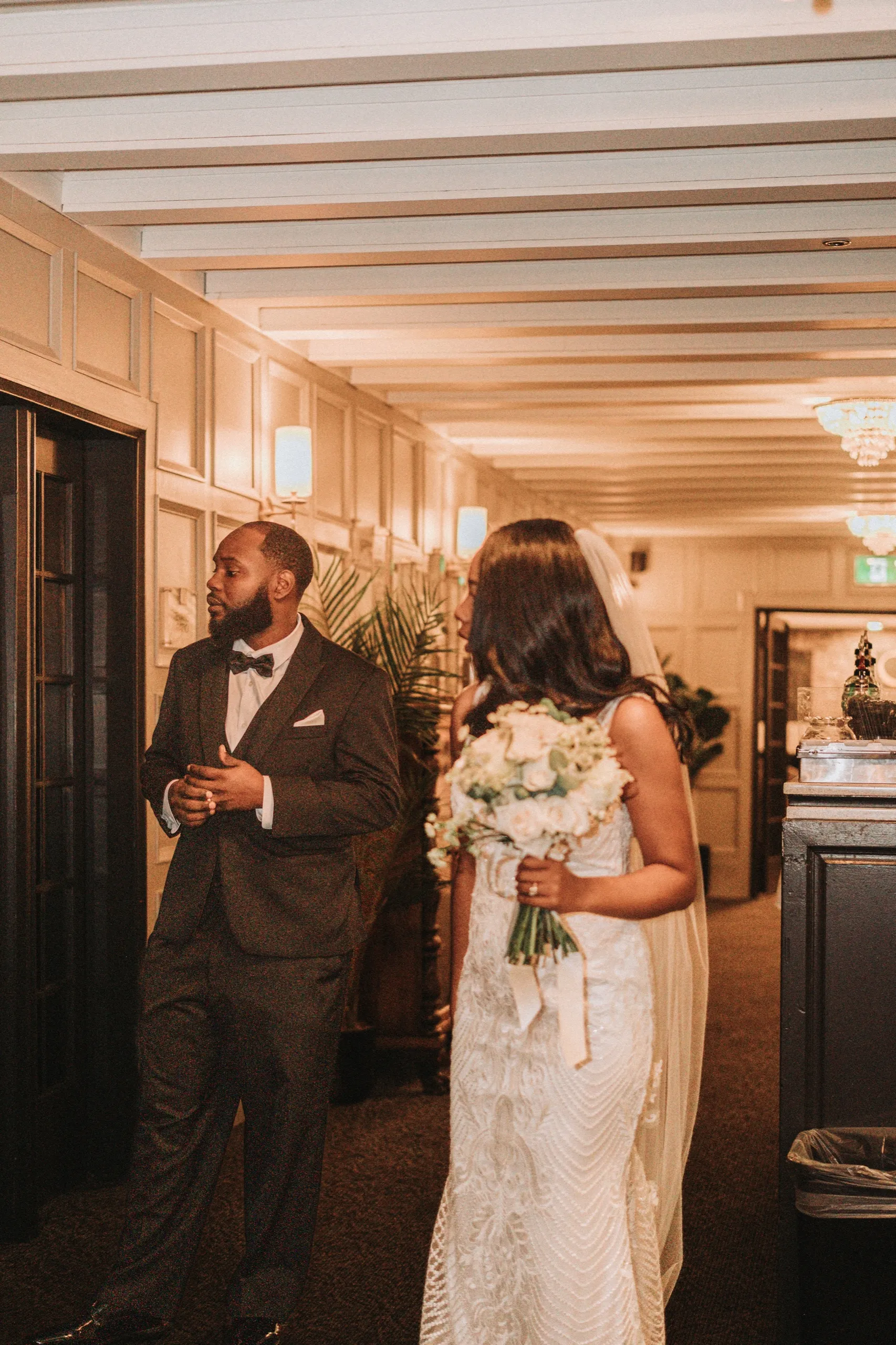 Natalie + Shavar, The Glenerin Inn and Spa, Mississauga photography by AD Photography