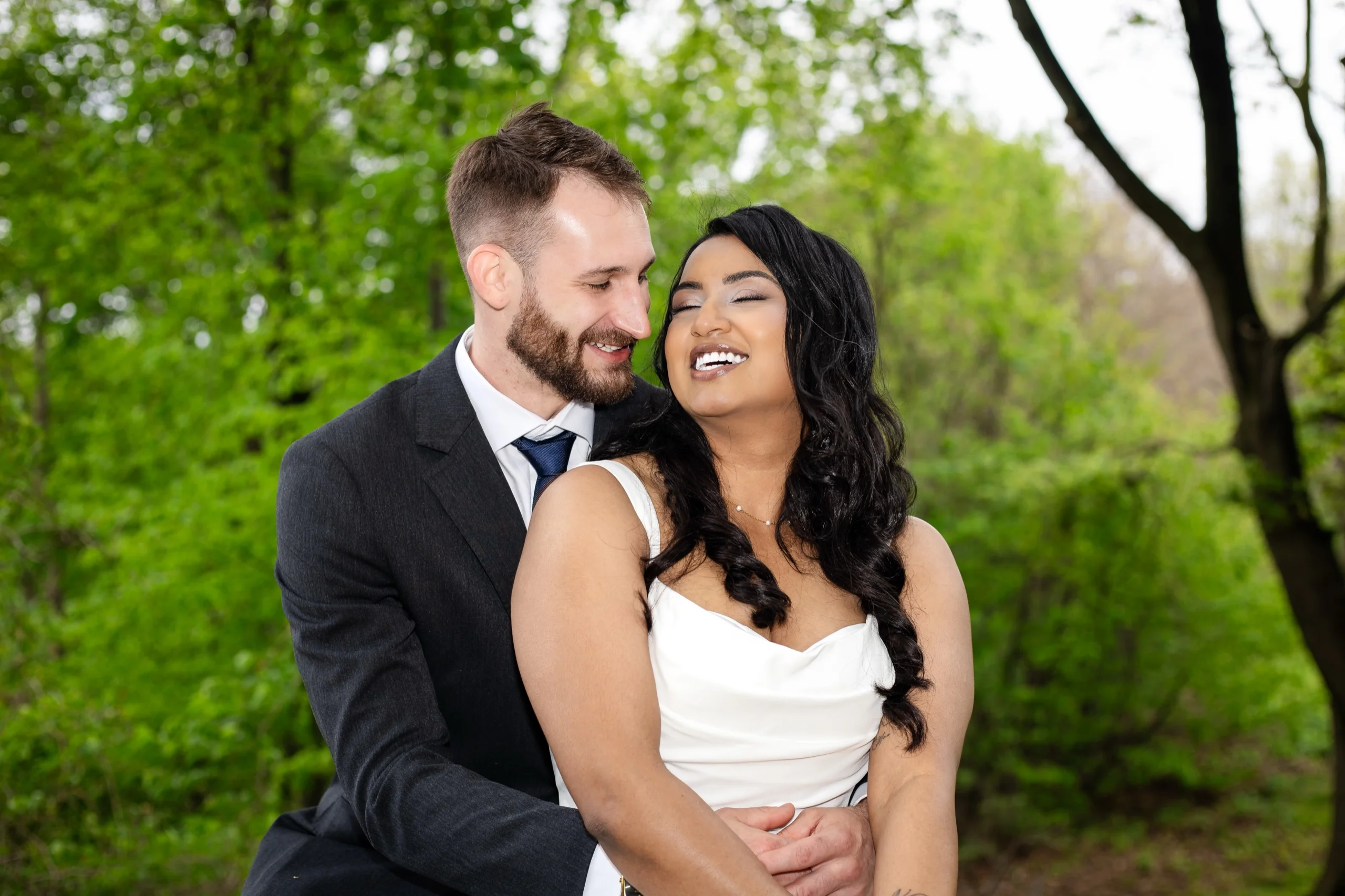 Hamilton wedding couple portrait at Dundurn Castle by AD Photography