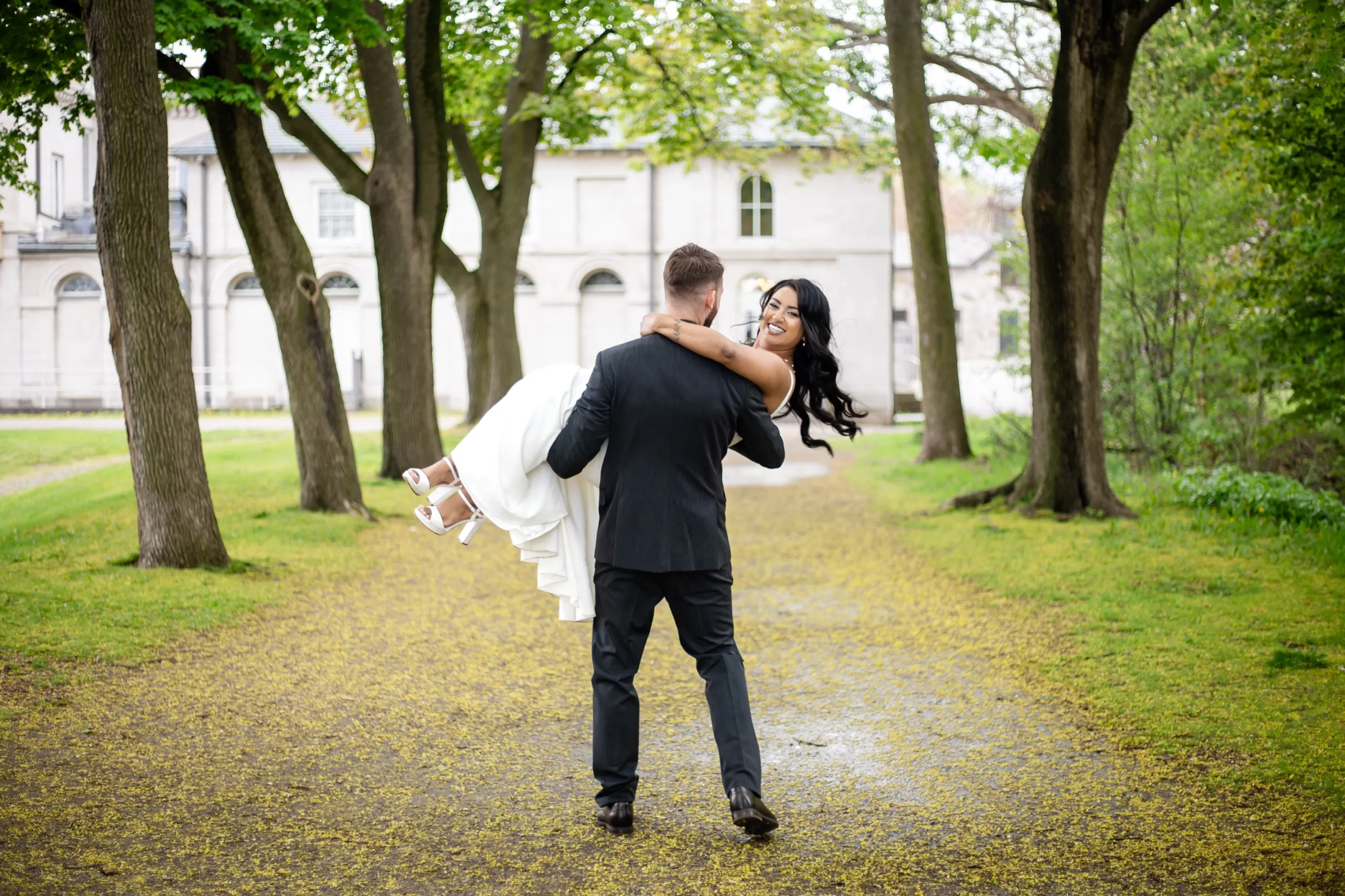 Roxanne + Justin, St. Patrick's Parish + Dundurn Castle, Hamilton photography by AD Photography