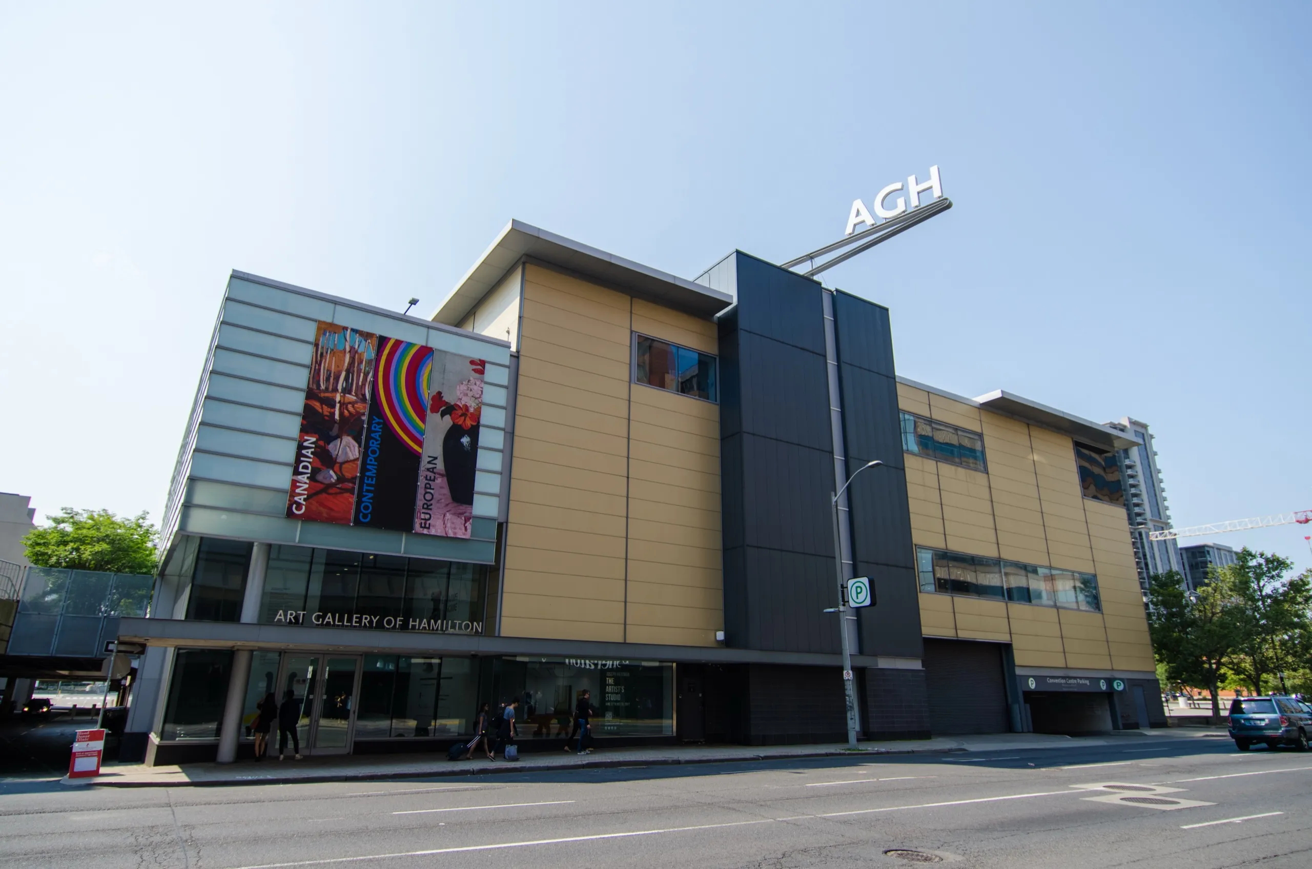 Art Gallery of Hamilton, Toronto pre-wedding and engagement photography location in Hamilton, Downtown Core